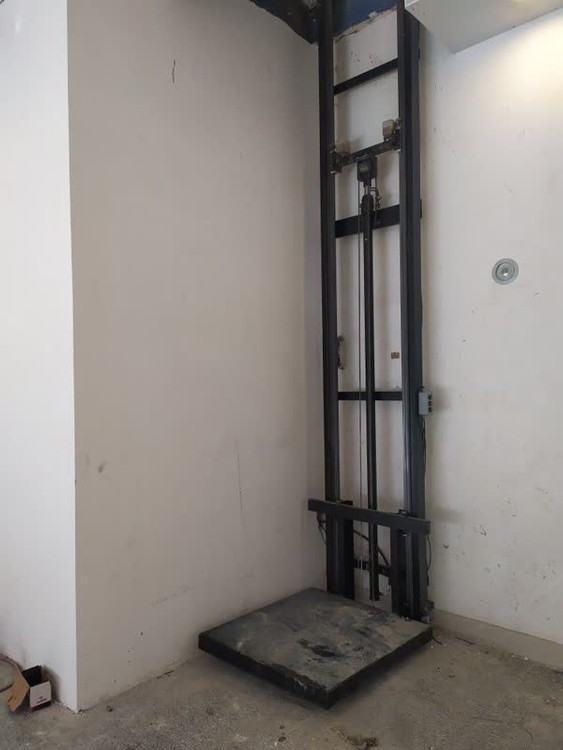 بالابر هیدرولیکی خانگی و انباری اطلس بالابر