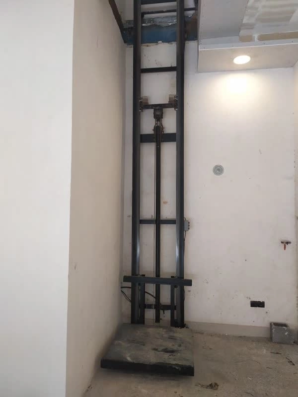 بالابر هیدرولیکی خانگی و انباری اطلس بالابر